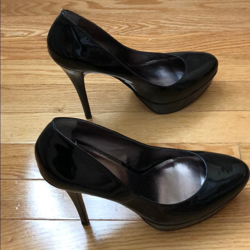🖤Charles David Platform Pumps 👠 - Picture 4 of 5